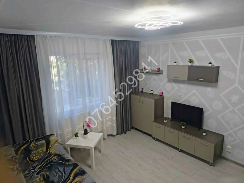 Berceni, Aleea Dolina complet renovat, bloc 1972, 1.5 km metrou Brancoveanu